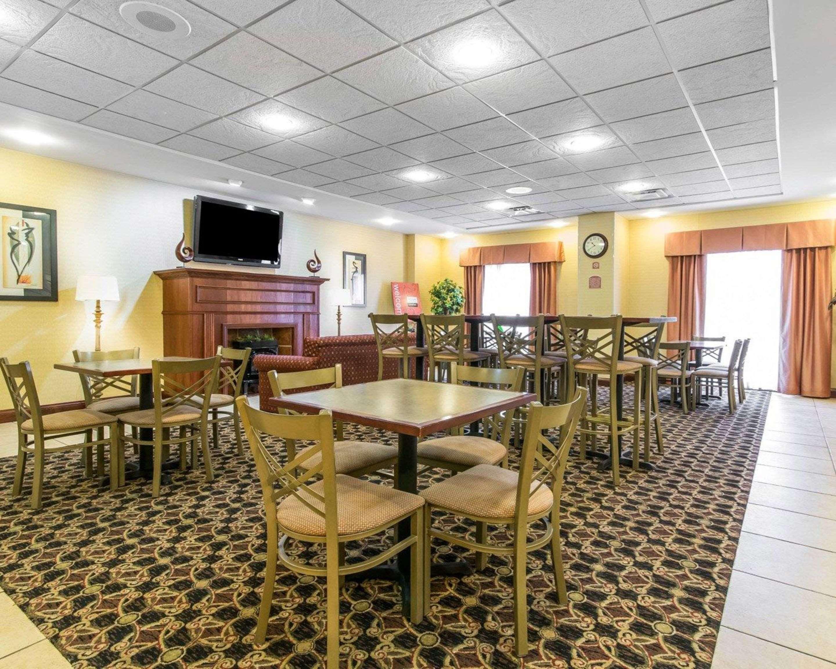 Comfort Suites South Point - Huntington Exterior foto